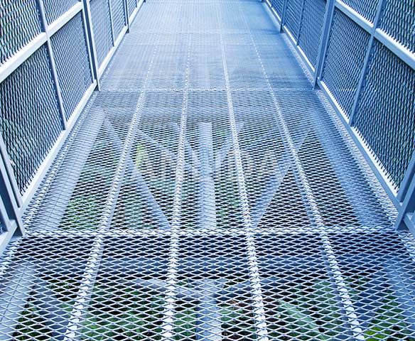 Expanded Metal Walkway Mesh