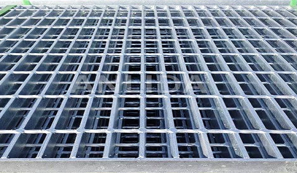 When Galvanized Grating Makes Sense